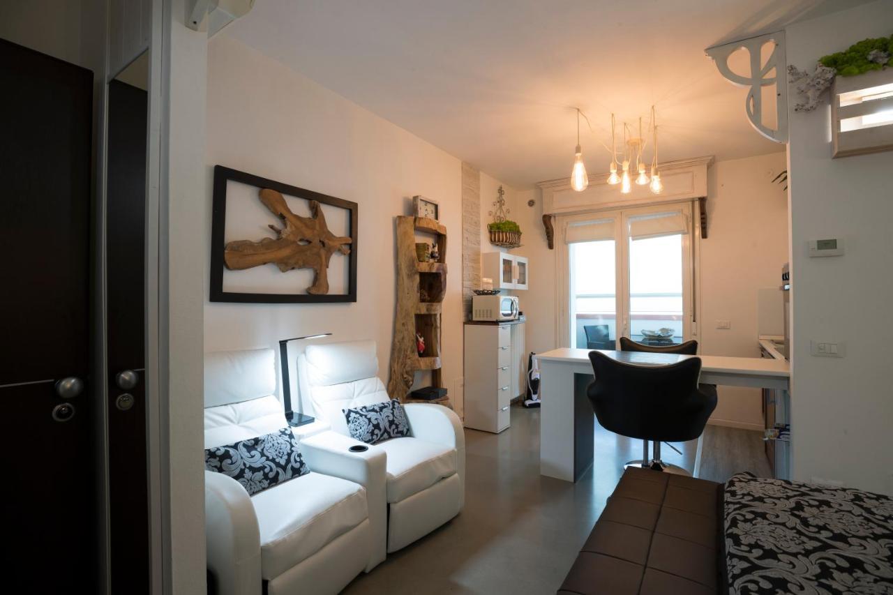 Come Sentirsi A Casa Piacenza Exteriör bild