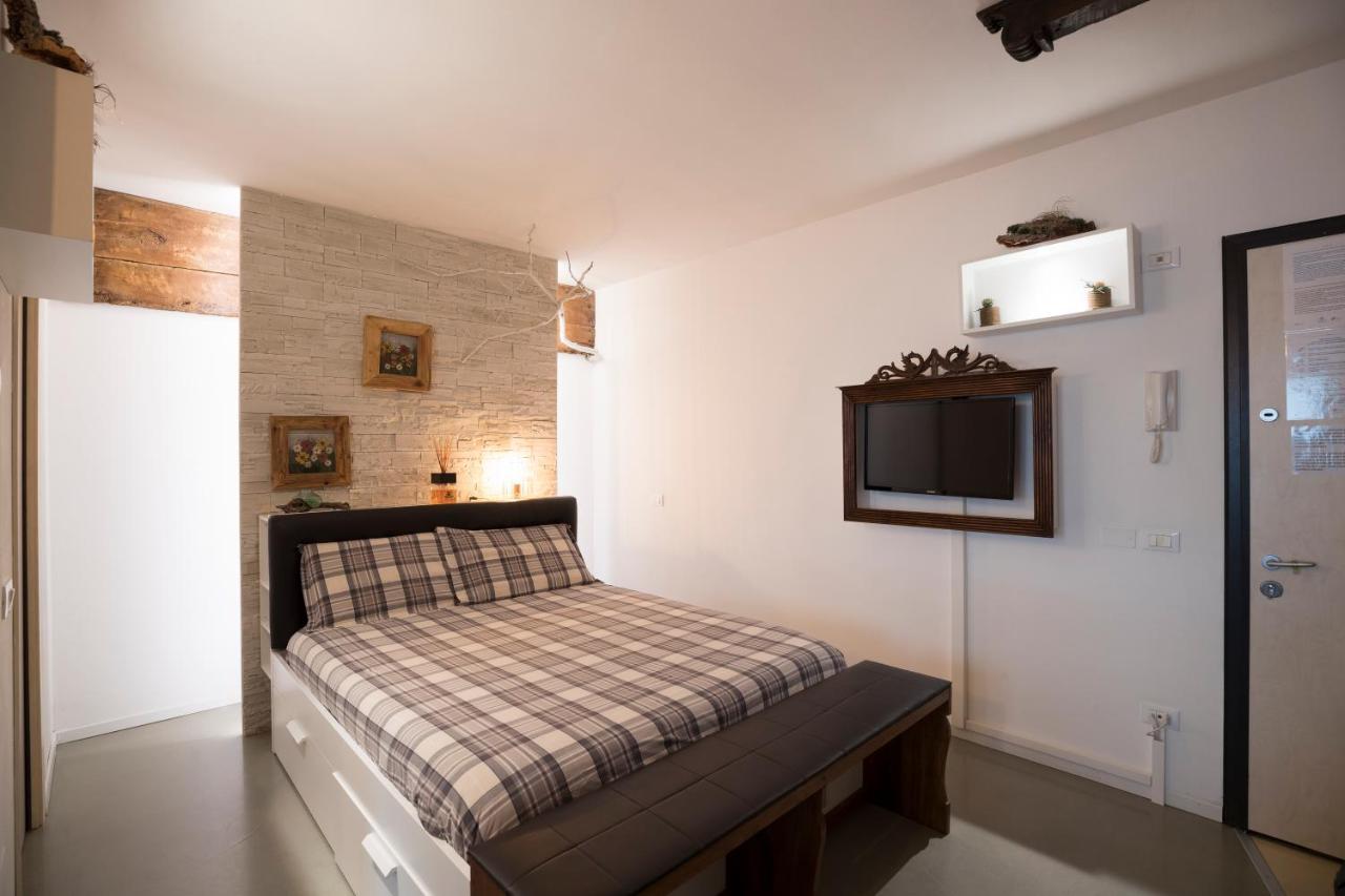 Come Sentirsi A Casa Piacenza Exteriör bild